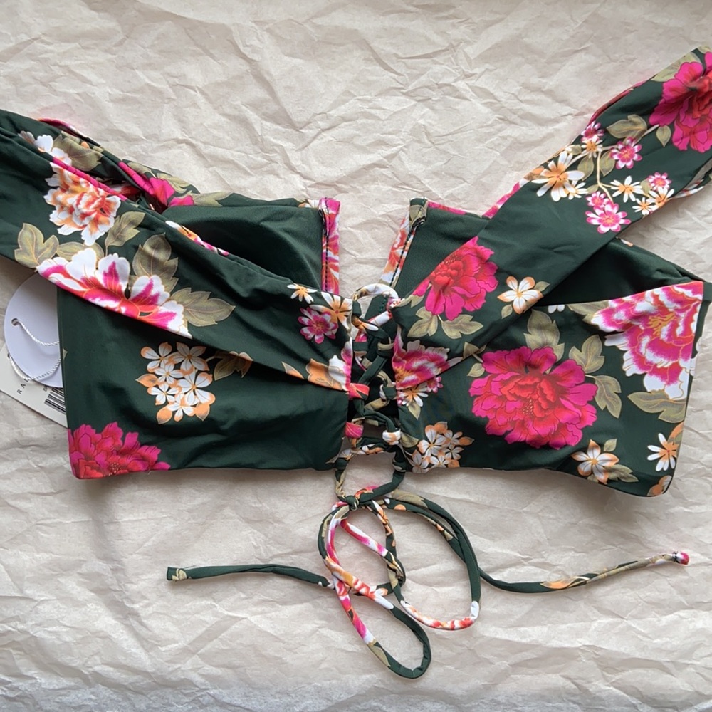 New Radio Fiji Maileo Bridget fliral Print bikini swimsuit set - Picture 11 of 11